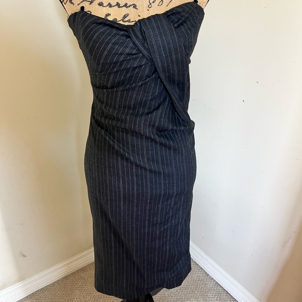 🖤SOLD🖤 Dolce & Gabbana DRESS STRETCH PINSTRIPE BUILTIN CORSET size 40 US 4 - Picture 4 of 16